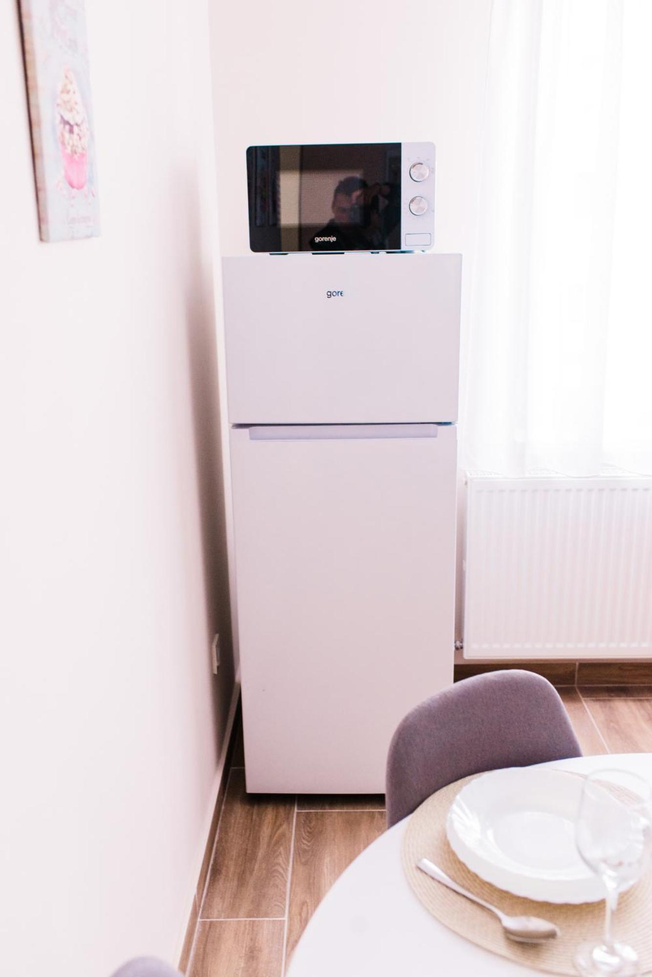 Central White Apartment ซาตูมาเร ภายนอก รูปภาพ